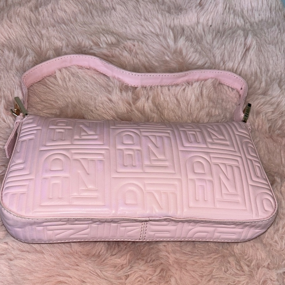 Fendi Logo Embossed Nappa Pink Leather Baguette - Picture 9 of 17